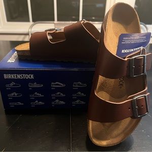 New in box  Birkenstocks. Size 41 (8 men / 10 women). Natural leather.